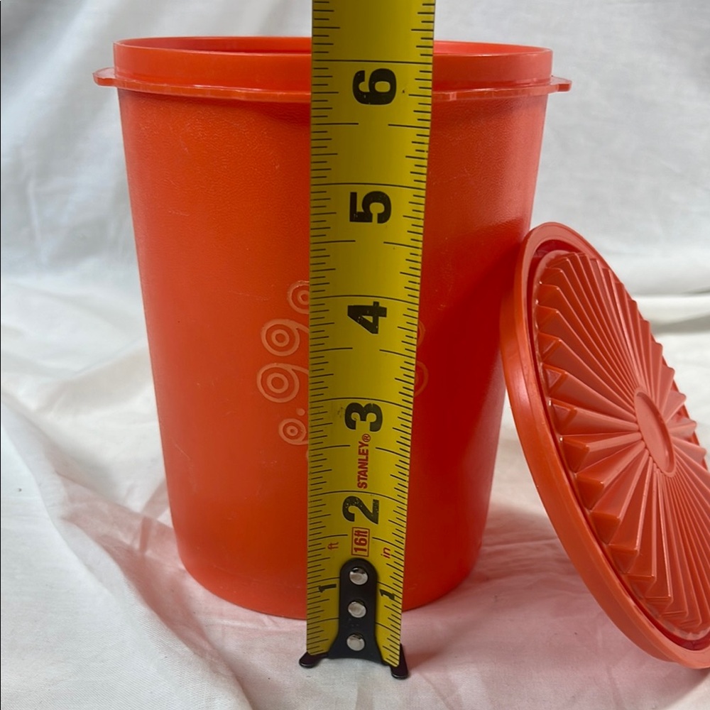 Vintage Tupperware Orange Canister, Made in USA - Picture 6 of 7